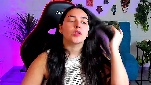 CeceliaJohnson online show from March 6, 8:08 am