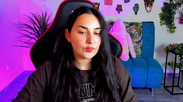 CeceliaJohnson online show from March 18, 6:04 pm