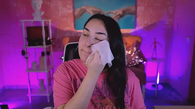 CeceliaJohnson online show from December 2, 8:19 am