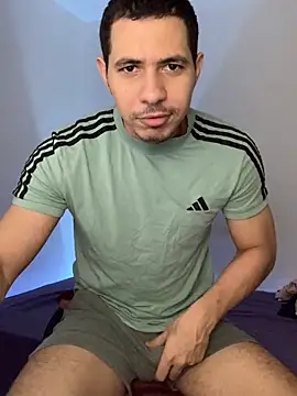 Snapshot of steven_clain chatting on December 17, 5:58 pm steven clain online show from December 17, 5:58 pm