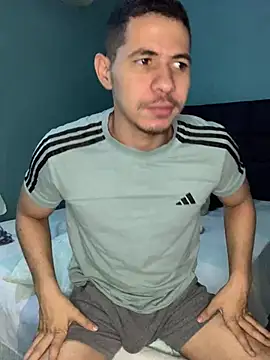 Snapshot of steven_clain chatting on February 12, 7:55 am steven clain online show from February 12, 7:55 am