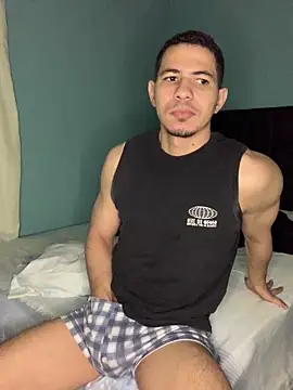 Snapshot of steven_clain chatting on February 18, 4:26 am steven clain online show from February 18, 4:26 am