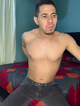 Snapshot of steven_clain chatting on February 23, 7:44 am steven clain online show from February 23, 7:44 am