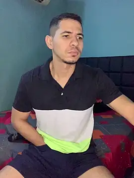 Snapshot of steven_clain chatting on February 28, 10:09 am steven clain online show from February 28, 10:09 am