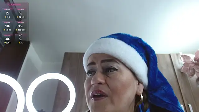 Snapshot of magenta_maturr chatting on December 21, 5:09 pm magenta maturr online show from December 21, 5:09 pm