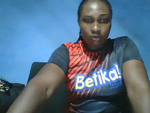 cute lavenda online show from June 19, 1:26 pm