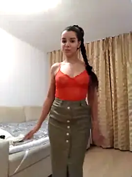 baby sweet girl  online show from May 21, 8:16 pm