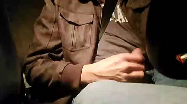 Snapshot of StarredAndrej chatting on January 27, 10:16 pm StarredAndrej online show from January 27, 10:16 pm