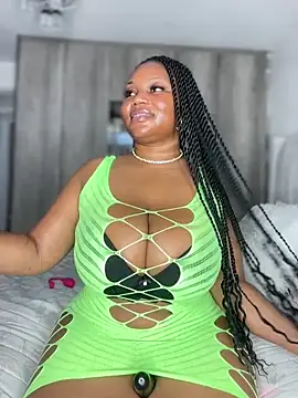 Hyra Ari online show from December 16, 2:00 pm