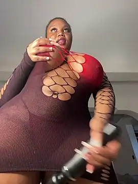 Hyra Ari online show from February 22, 2:15 pm