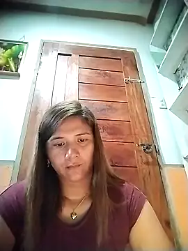 Snapshot of MS_Isabella_Snow92 chatting on August 4, 5:10 am MS Isabella Snow92 online show from August 4, 5:10 am