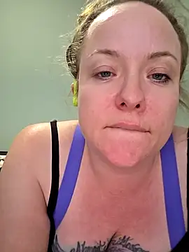 julimonroe online show from March 17, 12:37 am