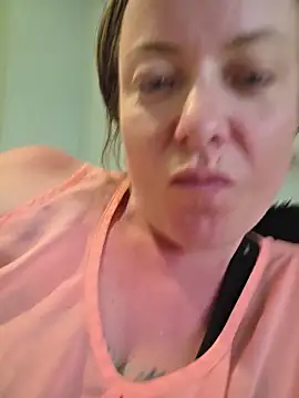 julimonroe online show from June 22, 1:29 am