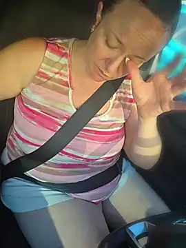julimonroe online show from July 24, 1:53 pm