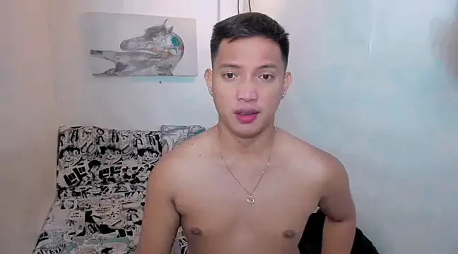 Snapshot of xSebastian19 chatting on March 18, 11:20 pm xSebastian19 online show from March 18, 11:20 pm