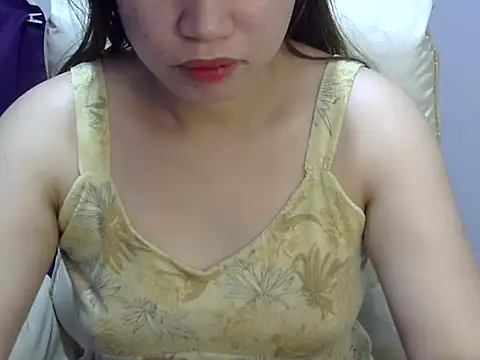 Snapshot of ___zurIII09_ chatting on March 31, 7:42 am zurIII09 online show from March 31, 7:42 am