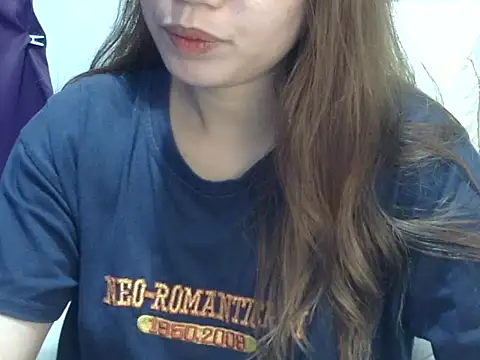 Snapshot of ___zurIII09_ chatting on April 4, 7:17 am zurIII09 online show from April 4, 7:17 am