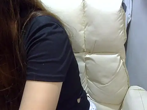 Snapshot of ___zurIII09_ chatting on May 11, 8:53 am zurIII09 online show from May 11, 8:53 am