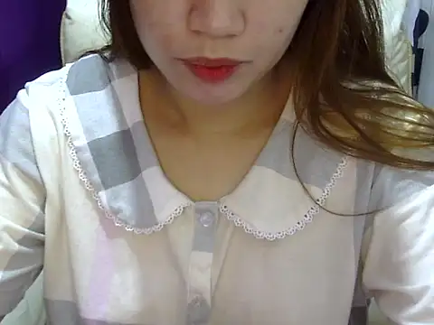 Snapshot of ___zurIII09_ chatting on May 23, 5:50 pm zurIII09 online show from May 23, 5:50 pm