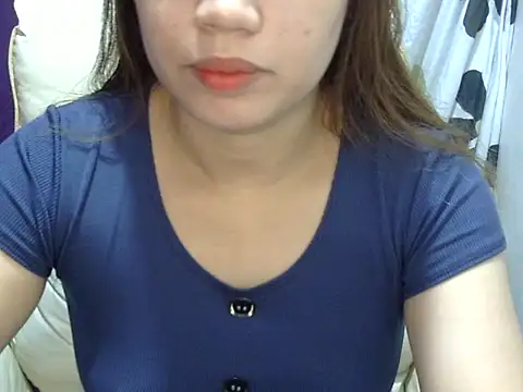    zurIII09  online show from June 30, 11:28 pm