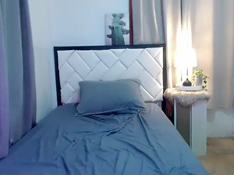 princessjadexx online show from February 19, 11:01 pm