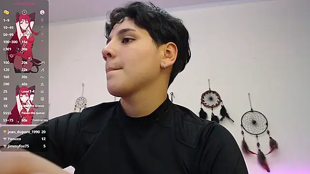 Snapshot of bad_giirl_ chatting on February 19, 9:58 pm bad giirl  online show from February 19, 9:58 pm