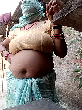 Lattika-Bhabhi online show from November 17, 8:20 am