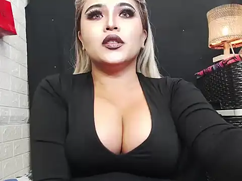 x12inchanaconda online show from December 18, 11:00 pm