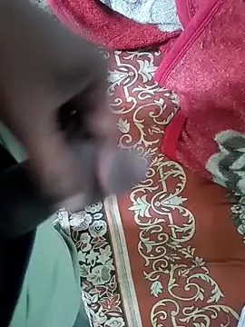 mkaleem162 online show from December 18, 7:25 am