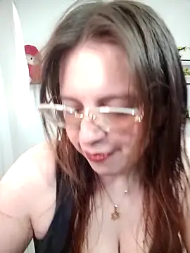 lorenitabella online show from April 27, 8:40 pm