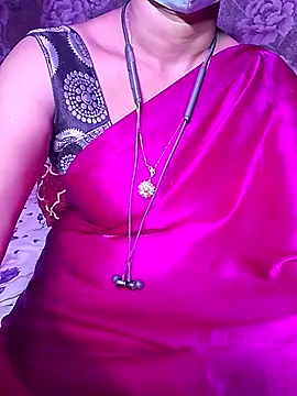 Snapshot of XBHUUME chatting on September 17, 5:14 pm XBHUUME online show from September 17, 5:14 pm