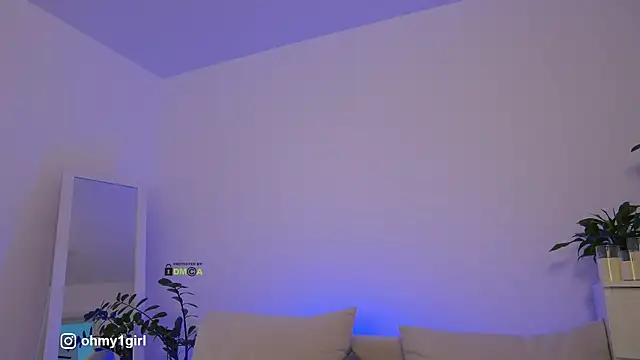 Fallinlove1 online show from November 21, 12:37 pm