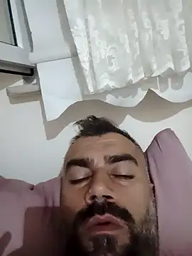 Snapshot of kevgir08 chatting on July 21, 9:17 pm kevgir08 online show from July 21, 9:17 pm