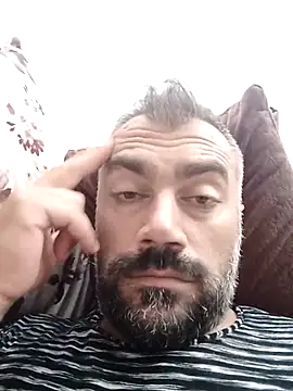 Snapshot of kevgir08 chatting on July 26, 3:19 pm kevgir08 online show from July 26, 3:19 pm