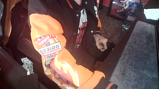 Snapshot of zorrito86 chatting on February 27, 1:28 pm zorrito86 online show from February 27, 1:28 pm