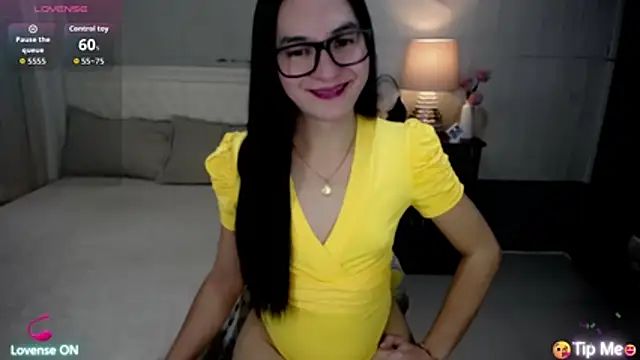 Snapshot of xAsianSweetHeart chatting on June 23, 11:36 pm xAsianSweetHeart online show from June 23, 11:36 pm