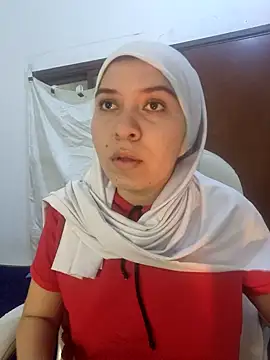 MatchedEyebrow online show from February 2, 8:41 pm