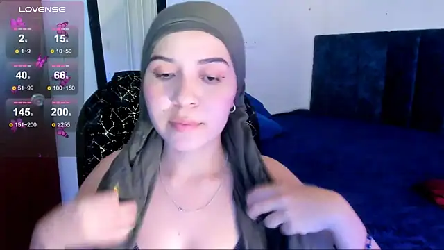 Snapshot of MatchedEyebrow chatting on June 20, 8:44 pm MatchedEyebrow online show from June 20, 8:44 pm