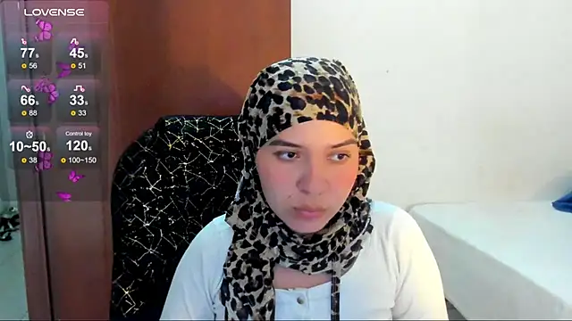 Snapshot of MatchedEyebrow chatting on July 14, 8:14 pm MatchedEyebrow online show from July 14, 8:14 pm