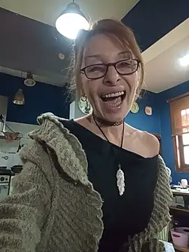Snapshot of FrozenWaffle chatting on June 21, 1:57 pm FrozenWaffle online show from June 21, 1:57 pm