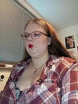 Merle18 online show from September 14, 5:01 pm