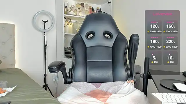 Snapshot of JohannaRodriguez69 chatting on January 20, 4:54 am JohannaRodriguez69 online show from January 20, 4:54 am