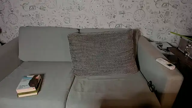 LondonBadGirl online show from December 15, 12:48 am