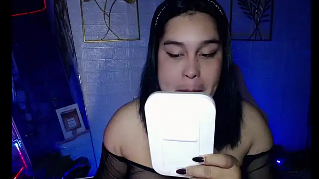 Snapshot of Hardcore_Tgirl chatting on September 17, 11:17 pm Hardcore Tgirl online show from September 17, 11:17 pm