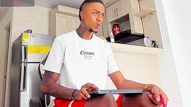 YeremiBrowm online show from February 5, 4:11 pm