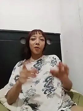 Karmakuro online show from May 1, 12:32 pm