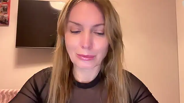 RachellAmazing online show from February 14, 4:20 pm