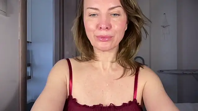 RachellAmazing online show from May 1, 9:25 am