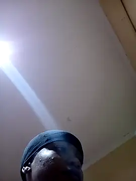 Snapshot of tokyohorny69 chatting on November 19, 1:33 pm tokyohorny69 online show from November 19, 1:33 pm