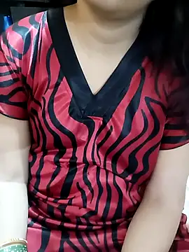 Snapshot of Diya_143 chatting on November 3, 5:58 pm Diya 143 online show from November 3, 5:58 pm